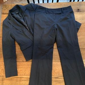 Banana Republic Women’s Pant Suit